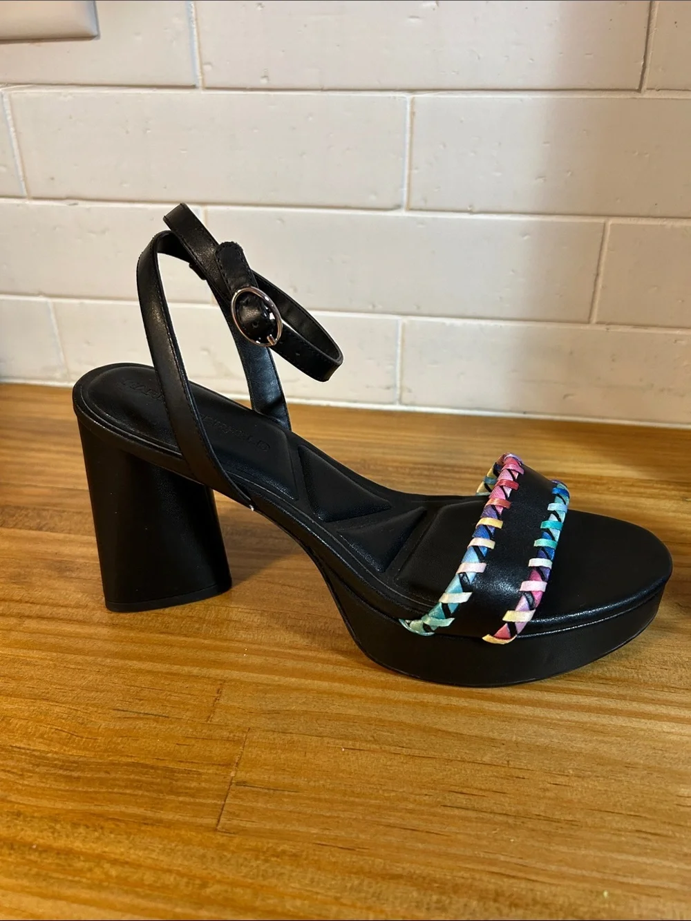 NWOB Karl Lagerfeld Black Platform Sandals with Rainbow Braided Straps Size 6.5M